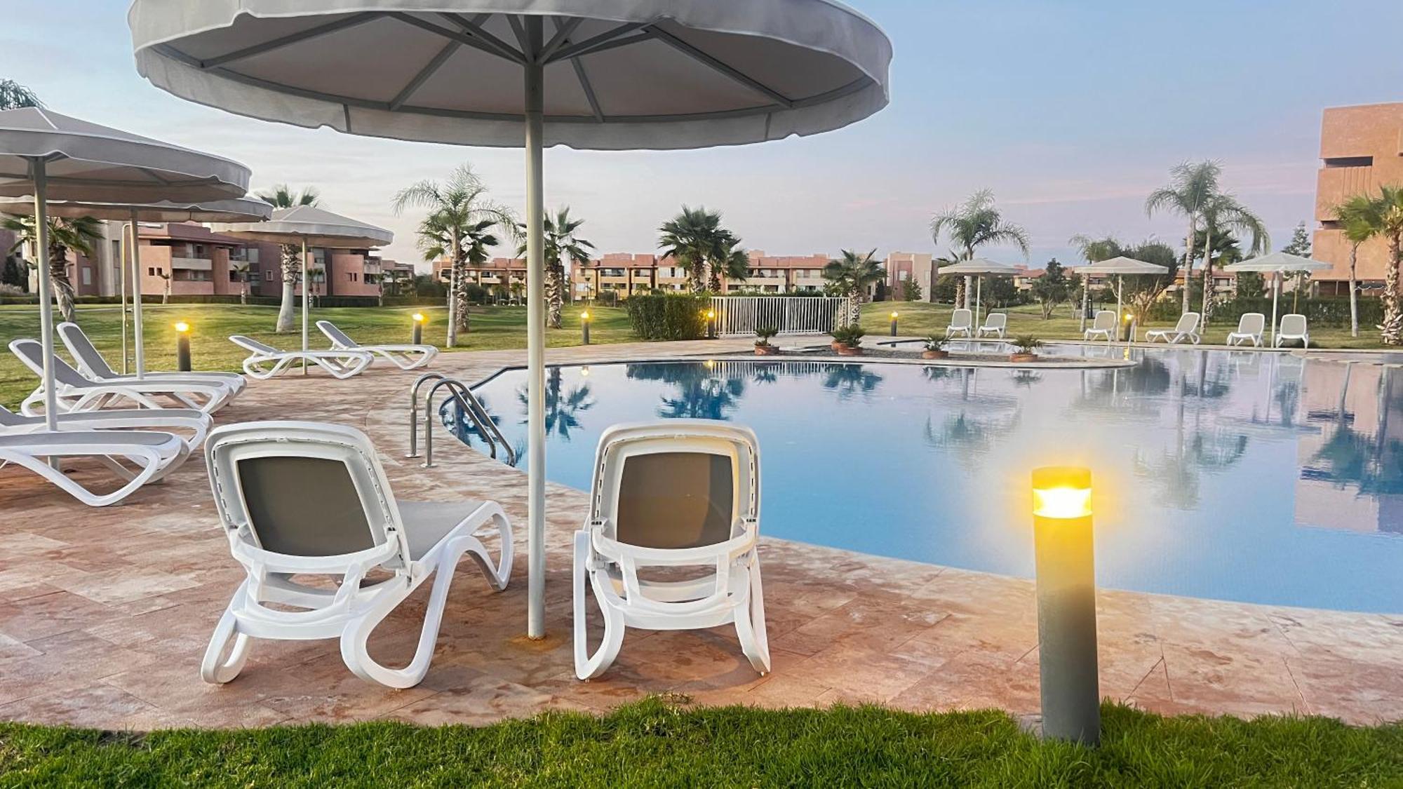 Mini-Villa Situee Dans Une Residence Prestigia A Marrakech, Avec Une Vue Sur La Piscine Et Le Golf Une Securite 24H Sur 24 Et Une Proximite Ideale De L Aeroport 5 Minutes C Est Une Offre Parfaite Pour Des Vacances Marakéš Exteriér fotografie